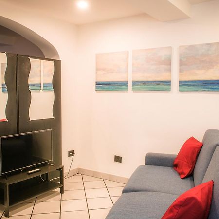 Free Parking - Appartamento In Centro Storico A Genova מראה חיצוני תמונה